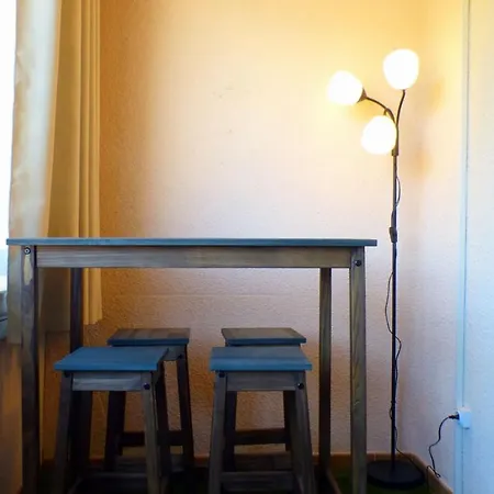 Nice Close The Ollioules Train Station Apartment *